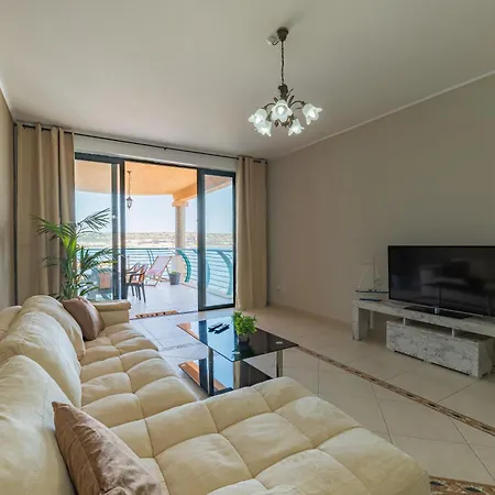 Apartment Seafront Panorama Penthouse 3 Bedr 4 Bathr Mellieha