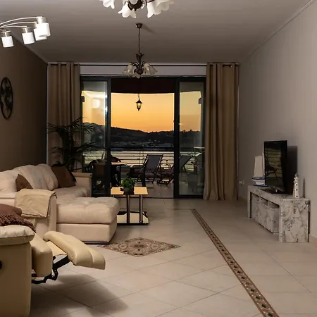 Apartment Seafront Panorama Penthouse 3 Bedr 4 Bathr Mellieha
